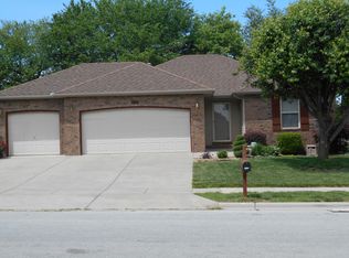 4953 W Tarkio St, Springfield, MO 65802