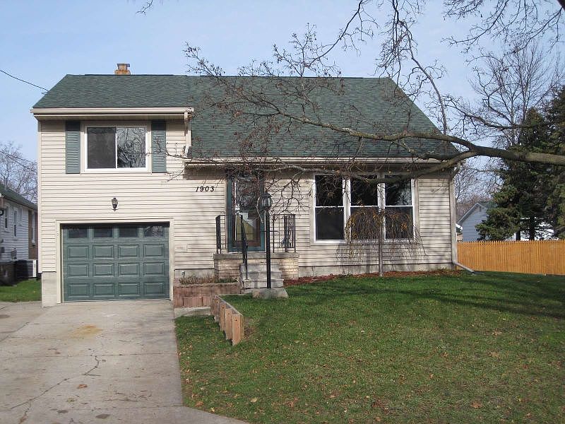 1st image of 1903 Ames St