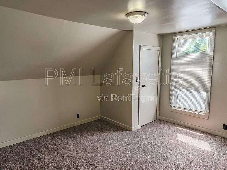 709 N Union St — Photo 8