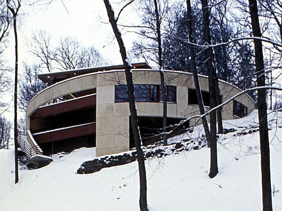 4th image of 4 Laurel Hill Dr