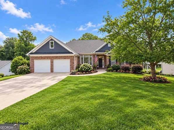 93 Overlook Cir, Dawsonville, GA 30534