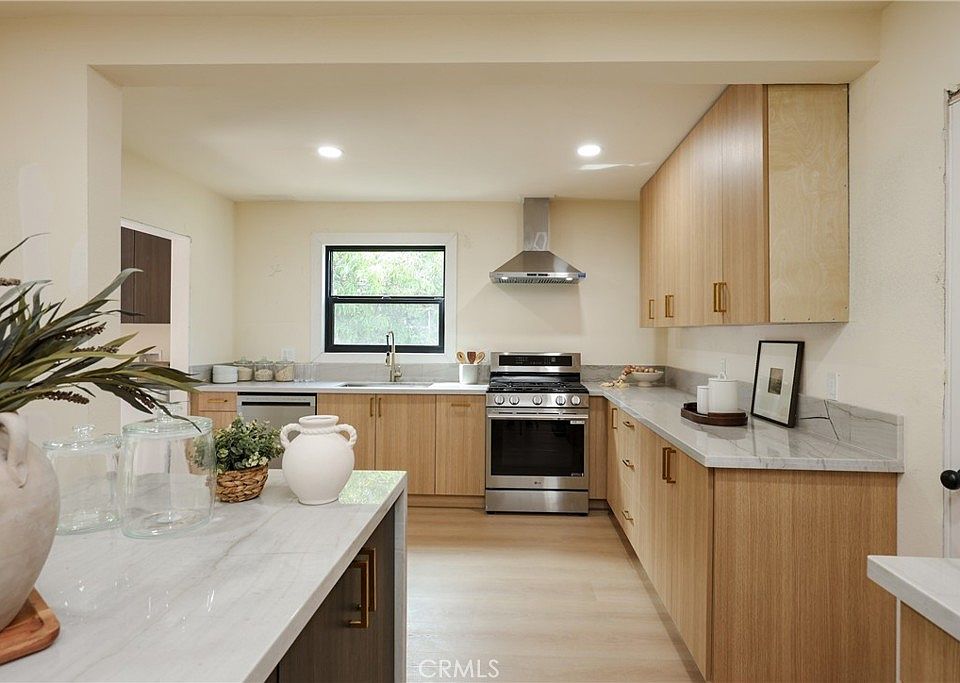 1st image of 2409 N Hesperian St