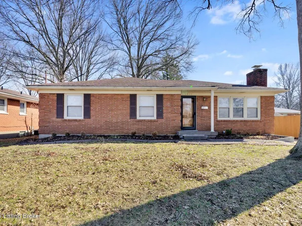 2902 White Plains Rd, Louisville, KY 40218