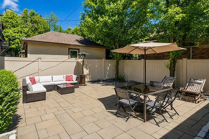 5062 N Larkin St — Photo 23