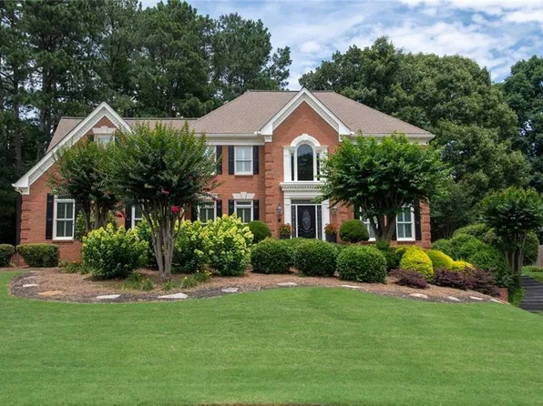 1388 Brentford Cv, Snellville, GA 30078