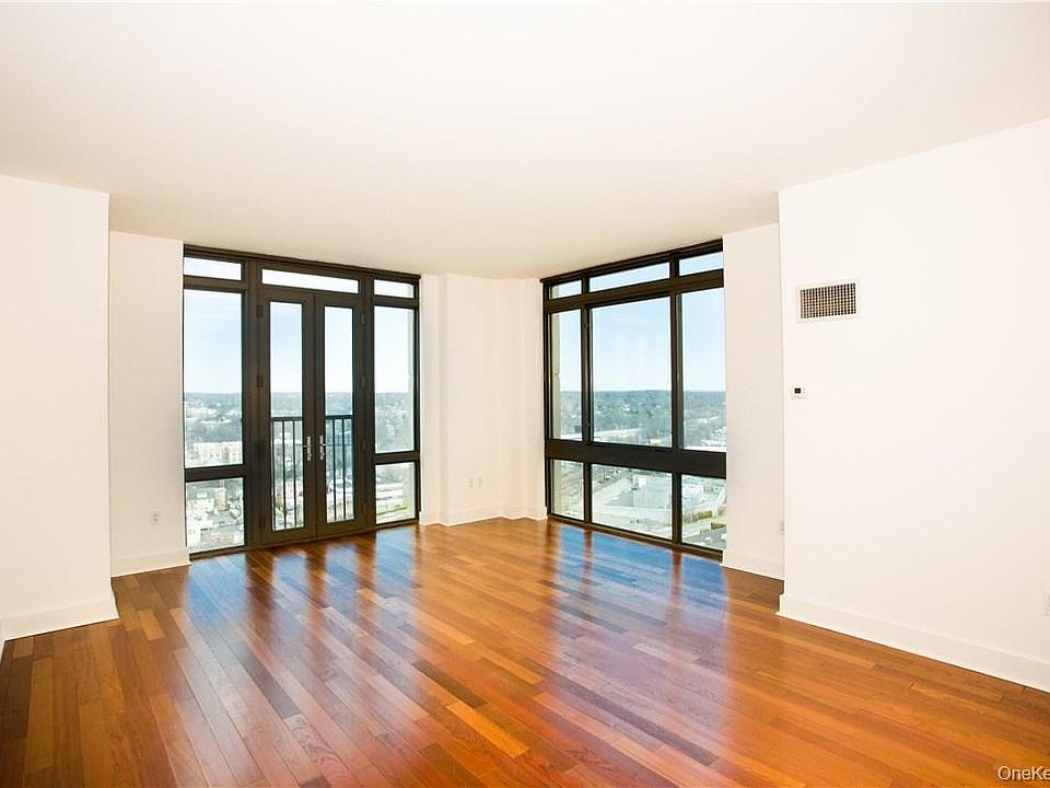 1st image of 175 Huguenot St #1801