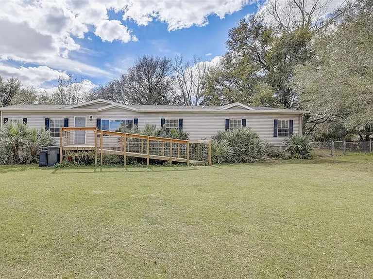 4611 Miley Rd — Photo 1