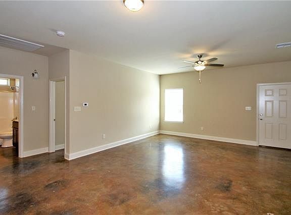 4th image of 126 Kimble St #B