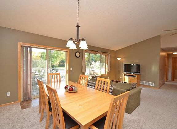 3rd image of 10912 Fox Hollow Ln N