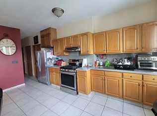 61-55 Palmetto St #3, Ridgewood, NY 11385