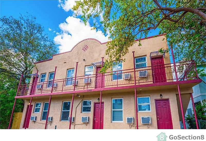 1st image of 1740 NW 1st Pl APT 4