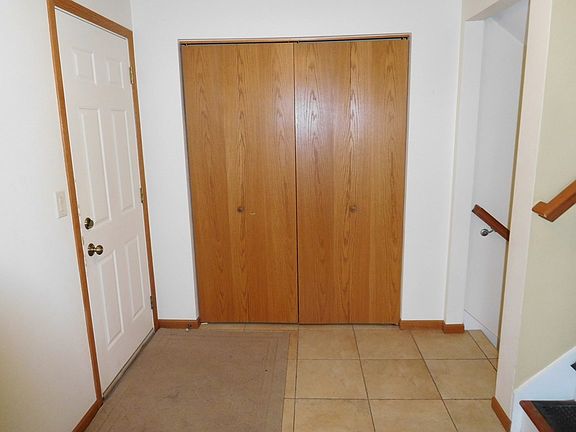 5th image of 4390 31st St
