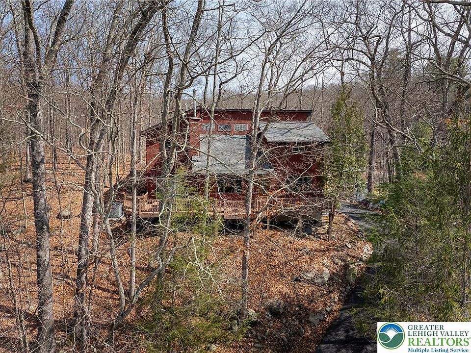 6159 Decker Rd, Bushkill, PA 18324 | Zillow