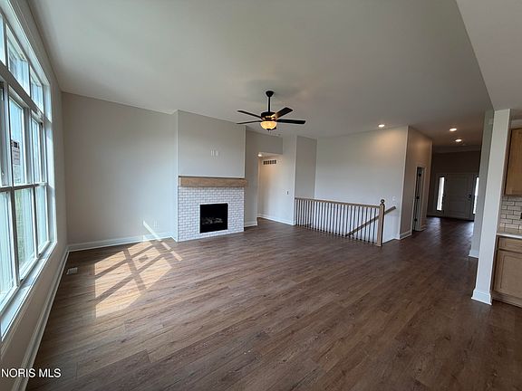 5th image of 5048 Magnolia Dr