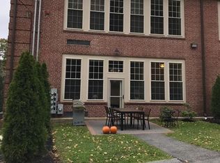 195 Collincote St APT 102, Stoneham, MA 02180