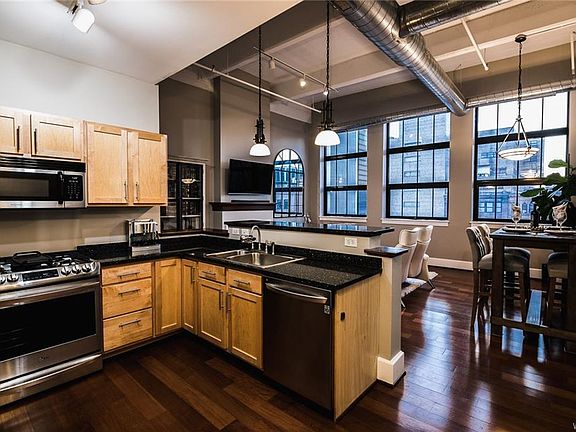 4th image of 210 Ellicott St APT 701