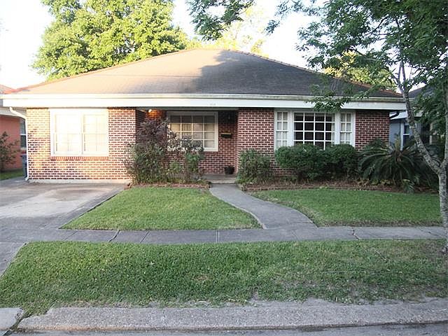 1st image of 505 Brockenbraugh Ct