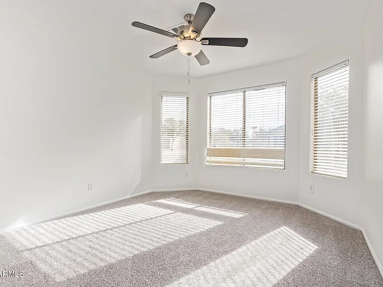 42346 W Sunland Dr — Photo 20