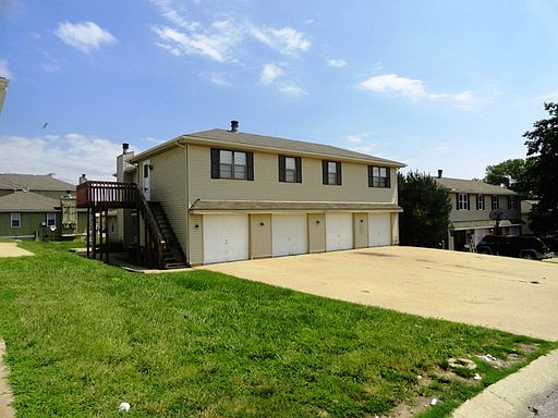 1st image of 10008 NW Lema Dr APT D