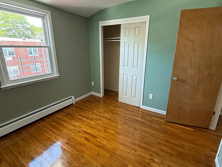 138-30 Redding St #2 — Photo 8