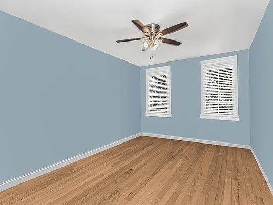 Sold by Re/Max In The City | media 9