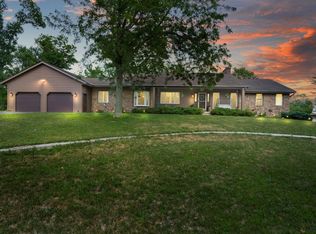 3839 Cottage Grove Ave SE, Cedar Rapids, IA 52403