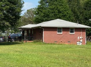 518 Hoke Okelly Mill Rd SW, Loganville, GA 30052