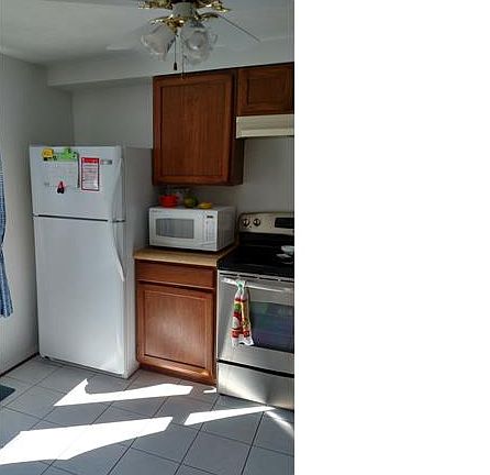 3rd image of 7716 Balla Ct #7716