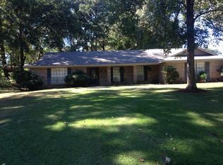 508 Newitt Vick Dr, Vicksburg, MS 39183