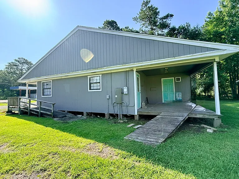 3235 Highway 1131 — Photo 41