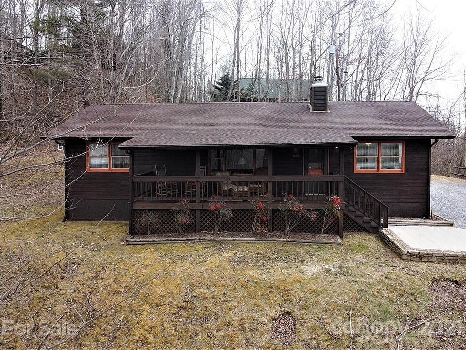 1st image of 133 Roberts Roost Est