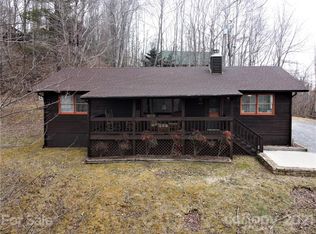 133 Roberts Roost Est, Maggie Valley, NC 28751