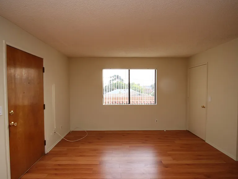 618 W California Ave #4 — Photo 6