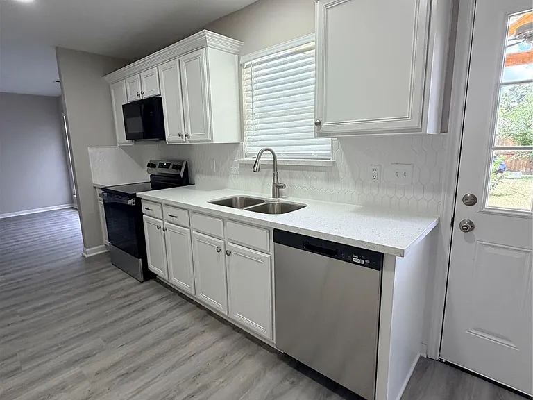 22803 Tara Way Dr — Photo 4