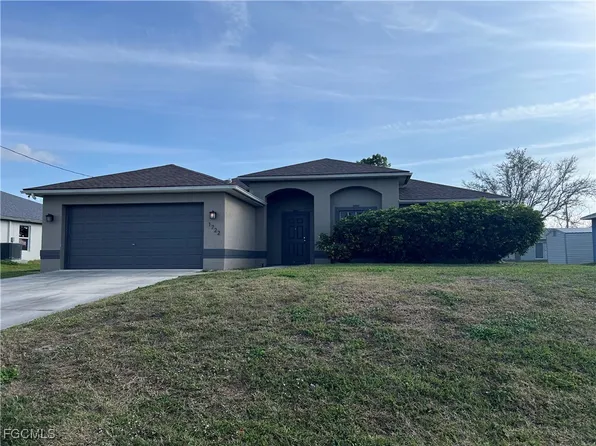 1722 NW 18th Ter, Cape Coral, FL 33993
