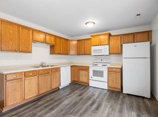 825 Parker Blvd UNIT 603, Polk City, IA 50226