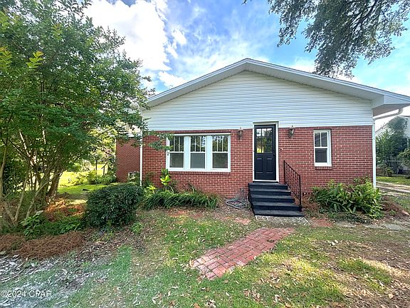 5th image of 4356 Kelly Ave