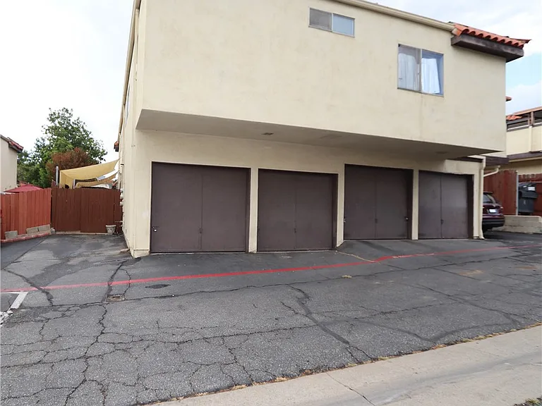 1014 Junipero Dr — Photo 37