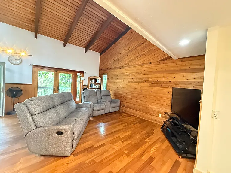 2916 Ainaola Dr #B — Photo 5