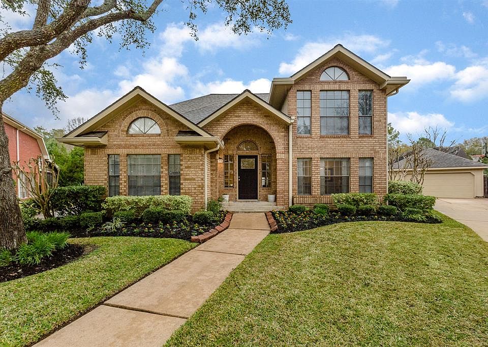 1st image of 3439 Amphora Cir