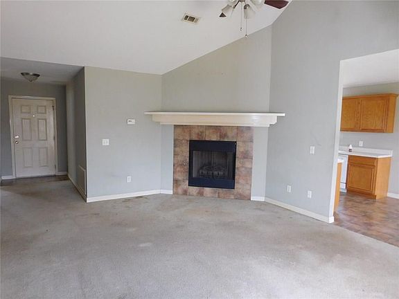 2nd image of 20827 Highland Dr #1062