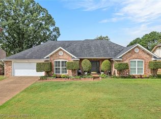 2712 Canterbury Cir, Fort Smith, AR 72903