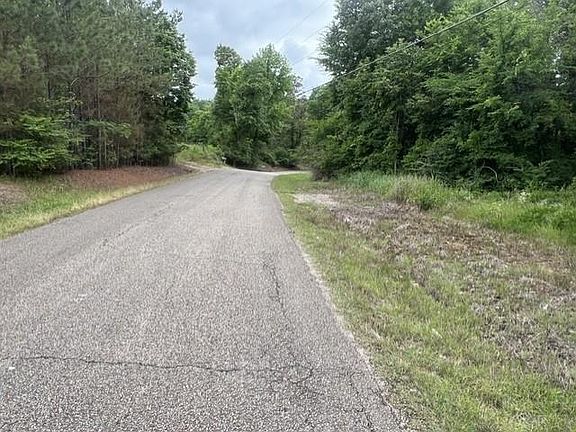 3rd image of Burnett Mills Rd