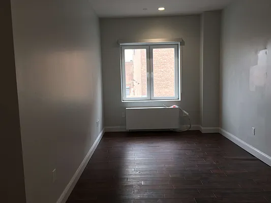 Rented by 18 REALTY | media 10