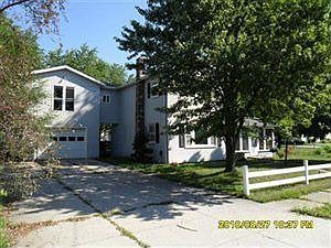2nd image of 231 Elm St