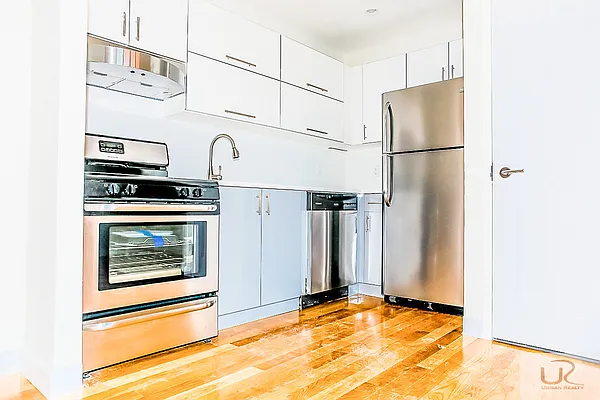 Rented by Urban Realty NYC | media 39