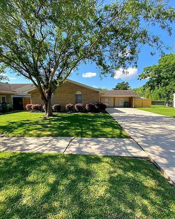 1st image of 3004 Frances Dr