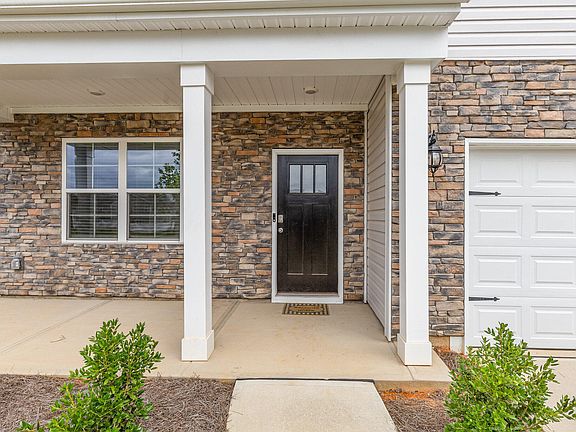 4th image of 1337 Lansdowne Dr