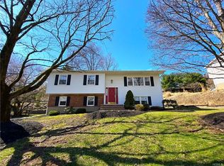 23 Adams Dr, Stony Pt, NY