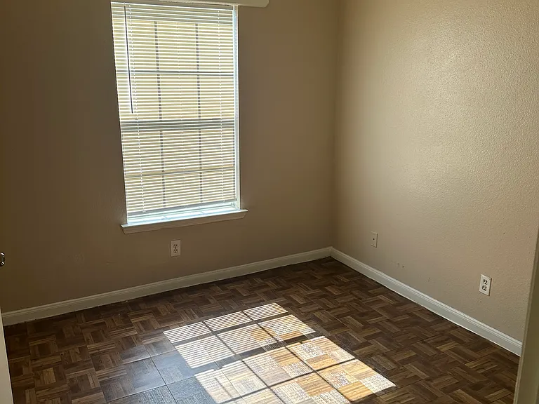 Reed Parque Townhomes — Photo 46